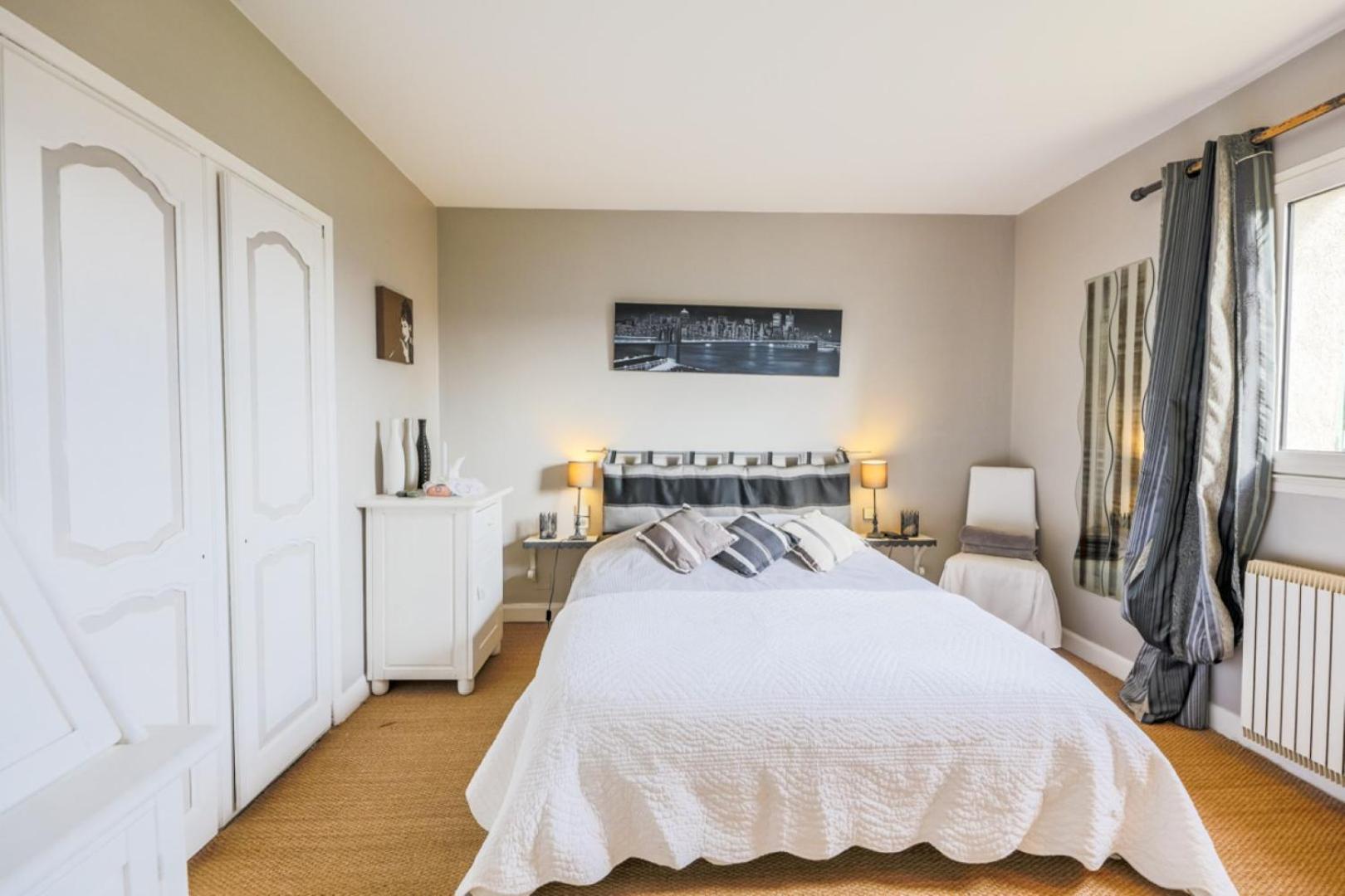 Lou Mas Soubran Vi2083 By Riviera Homes Villa